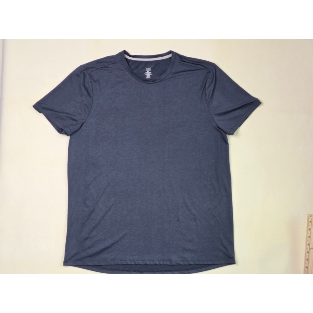Berkley Jensen Men's T-Shirt Size XL Gray Plaid Wrinkle Free Classic Crew Neck‎ - Picture 2 of 8